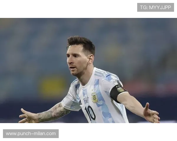 足球明星风采大集合 精彩瞬间与经典造型全览